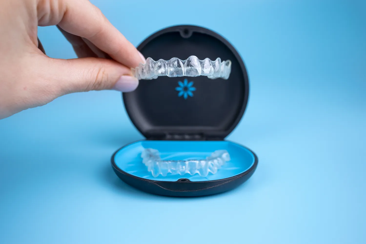 Aparat nakładkowy Invisalign Warszawa